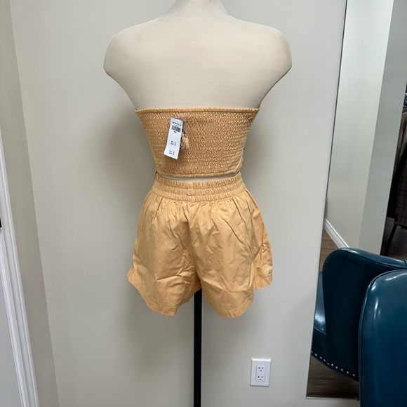 Abercrombie Linen Matching Set - Picture 2 of 2